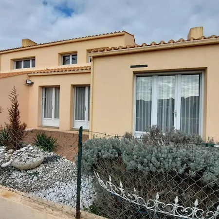 House 5 With Garden In בית נופש Les Sables-dʼOlonne