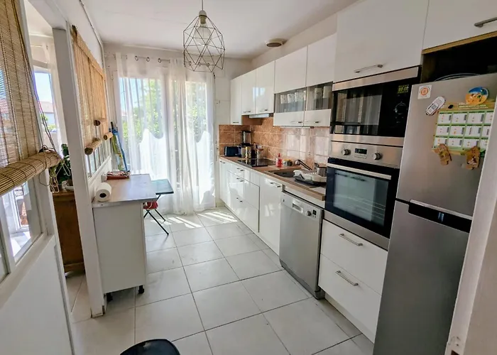 House 5 With Garden In