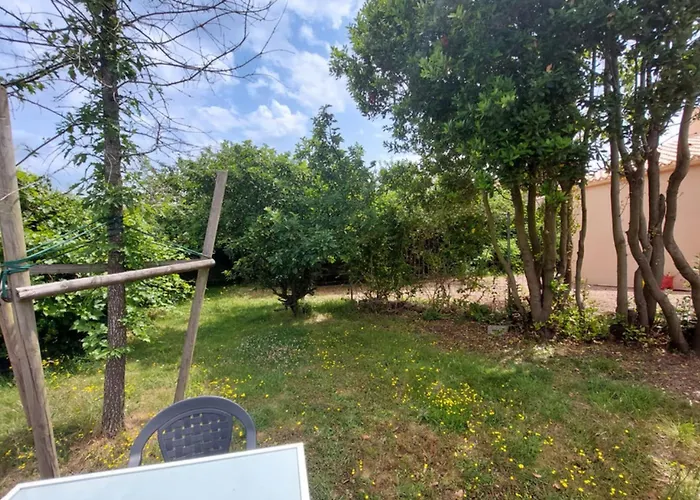 Casa de Férias House 5 With Garden In